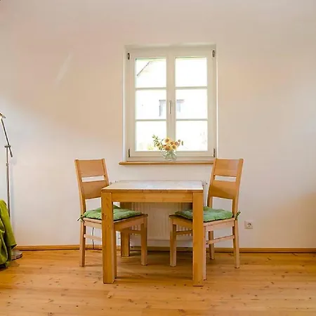 Genussvolle Auszeit Beim Winzer-Apartment Idig Нойштадт-ан-дер-Вайнштрасе Экстерьер фото