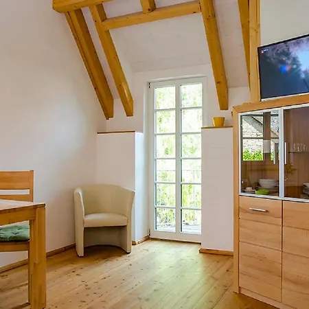 Genussvolle Auszeit Beim Winzer-Apartment Idig Нойштадт-ан-дер-Вайнштрасе Экстерьер фото