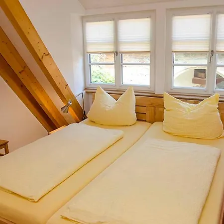 Genussvolle Auszeit Beim Winzer-Apartment Idig Нойштадт-ан-дер-Вайнштрасе Экстерьер фото